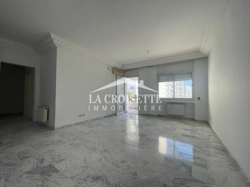 Appartement S+4 à Ain Zaghouan El Wahat